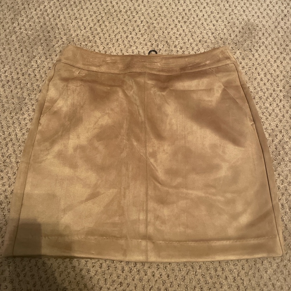 Tan velvet skirt from Francesca’s.